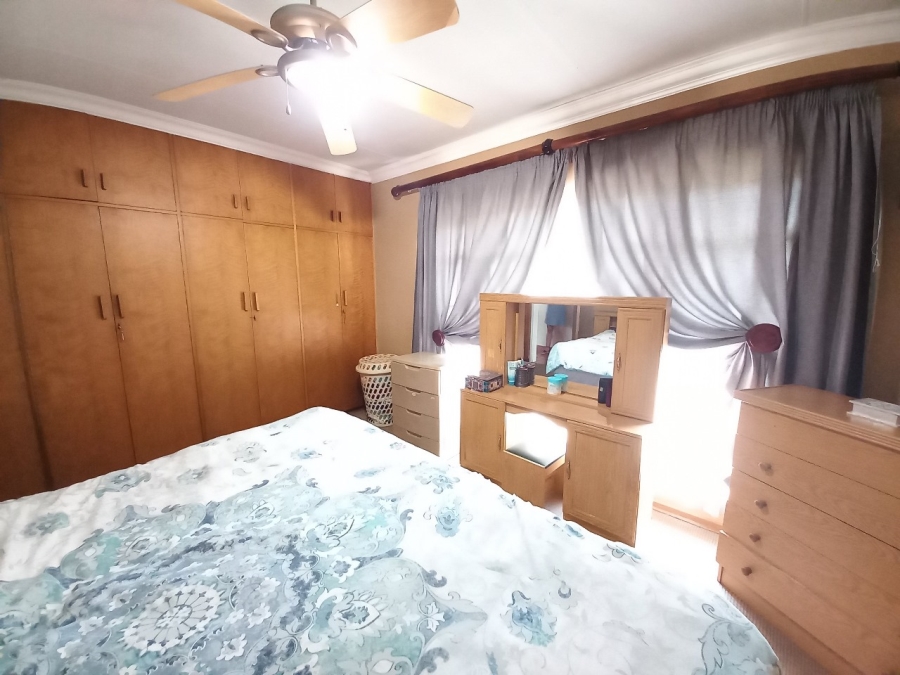 4 Bedroom Property for Sale in Universitas Free State